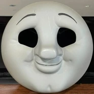 Hank's duplicate smiling face prior to being sold by The Prop Gallery in 2022