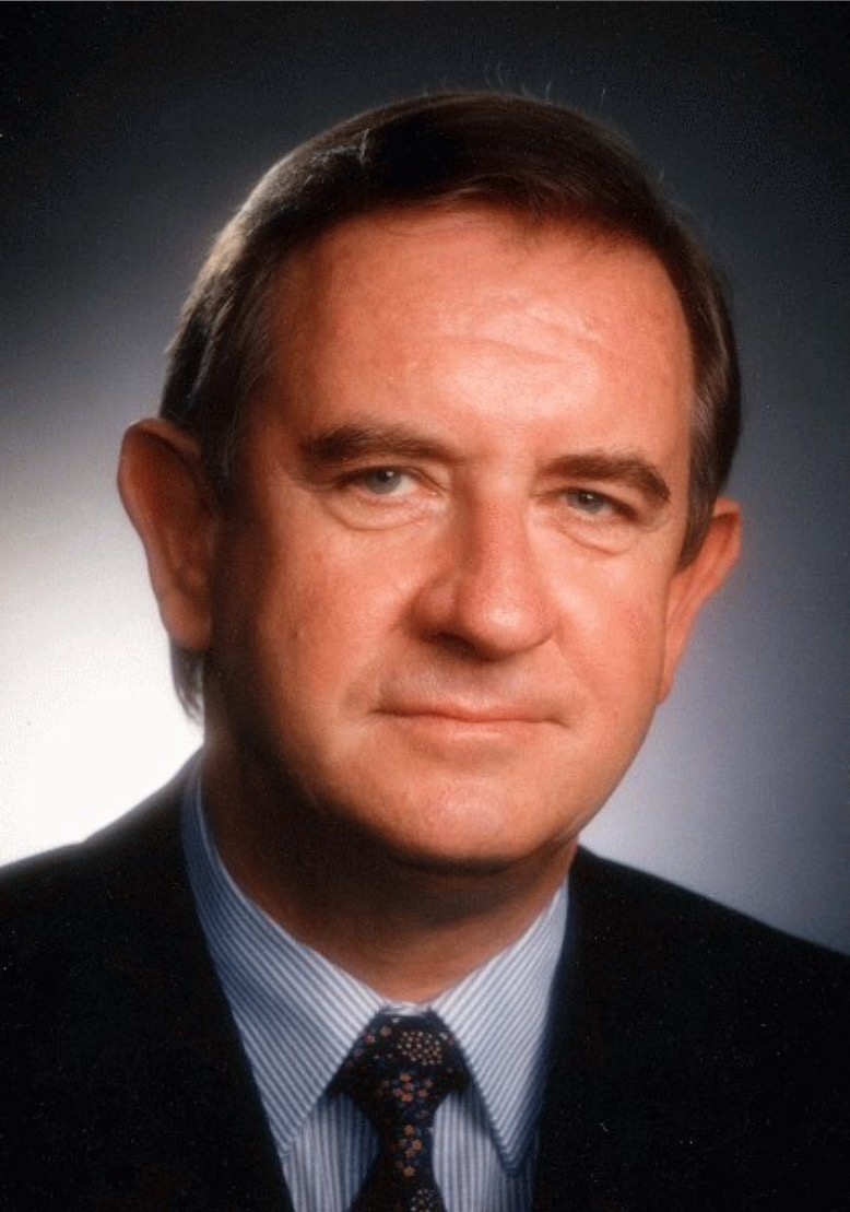 Ian james. Ian james corlett. Ian james. Ian james. Ian james corlett фото.