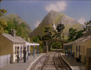 Harold flies over Skarloey station