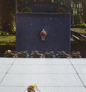 BuzzyBeespromo17.jpg (1.38 MB)