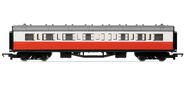 Hornby composite coach