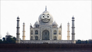 Thomas as the Taj Mahal