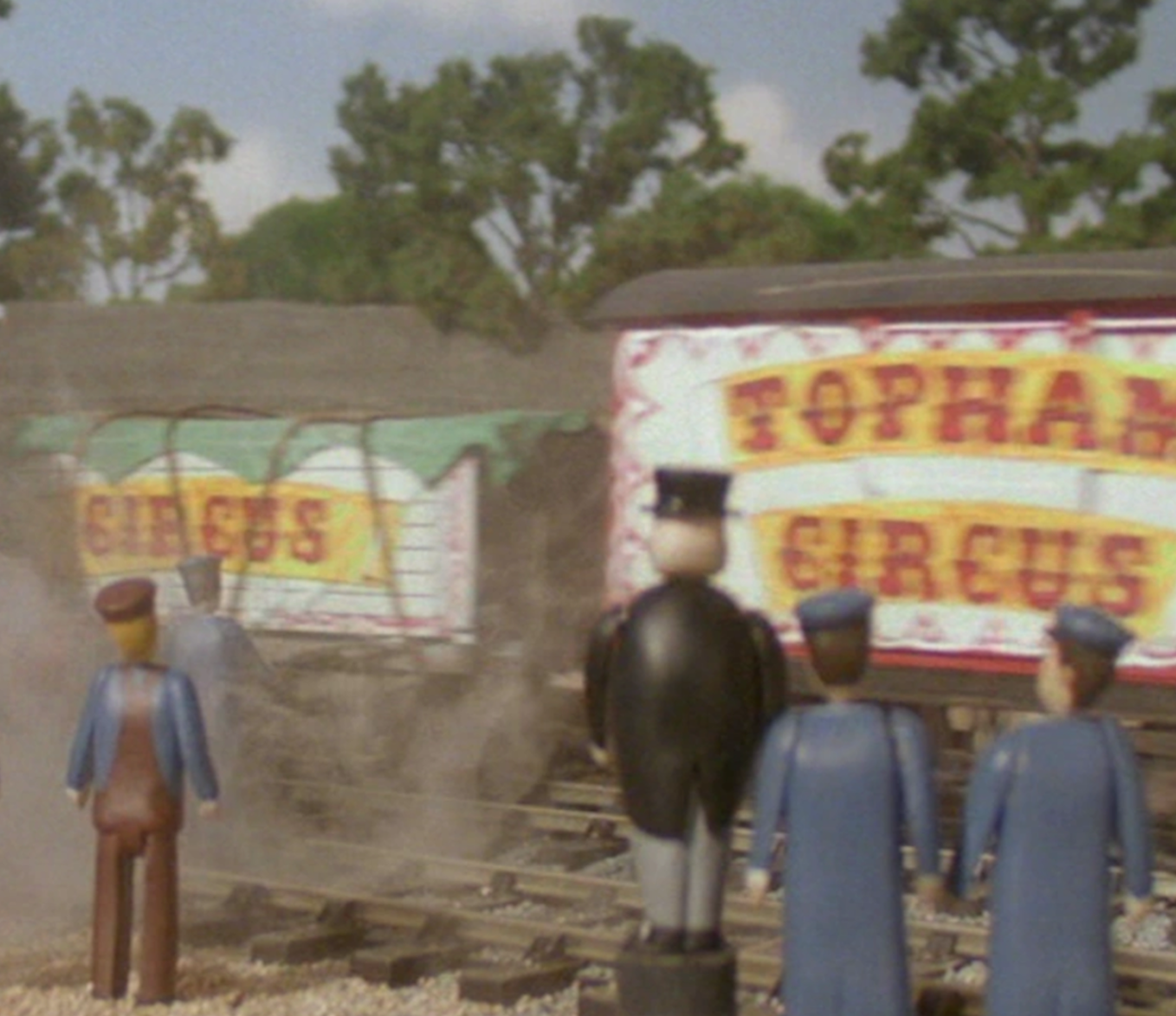 Thomas circus store train
