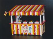 The close-up scale ice cream kiosk (for Too Hot for Thomas)