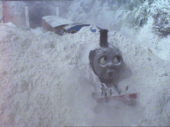 thomas the tank engine snow