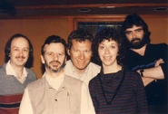 RingoMike1983.jpg (125 KB) Mike O'Donnell and Ringo Starr alongside Doug Thompson, Tom Rounds, and Corrine Baldissano