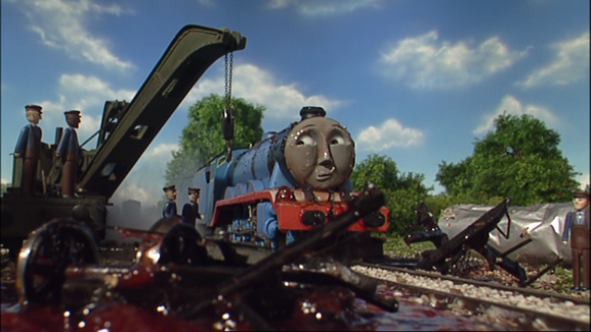 Respect For Gordon Thomas The Tank Engine Wikia Fandom - james in a mess dirty objects roblox