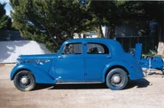 1939DaimlerDB18Saloon.png (3.7 MB) A real-life example of a saloon
