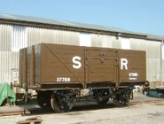 A real 8-plank open wagon