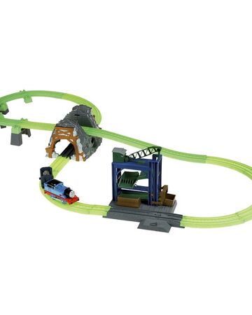 thomas train ride on and track set