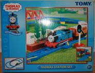 Motor Road and Rail Thomas Station Set box