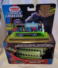Thomas & Friends Hyper Glow Thomas FVJ73, Thomas the Tank Engine & Friends Glow in the Dark Trackmaster Engine, Multicolour