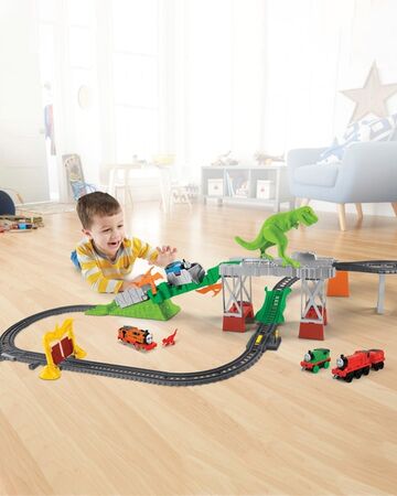 thomas and friends trackmaster dino escape set