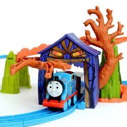 Thomas Spooky Tracks Set Thomas Motorized Wiki Fandom