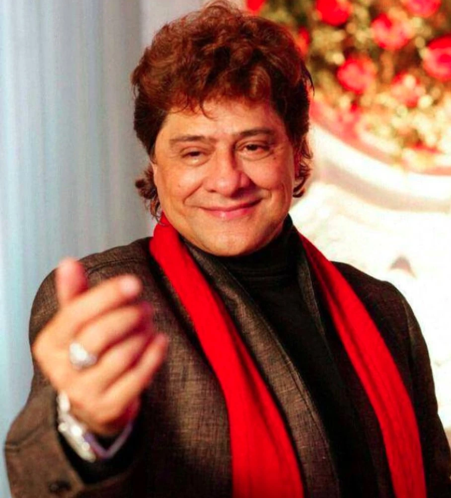 арджун семья кхан. арджун фероз. Arjun (firoz khan) в молодости. джибран кхан. арджун фероз.