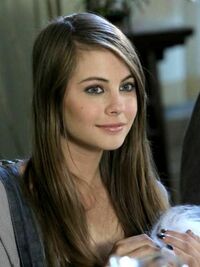 Willa Holland