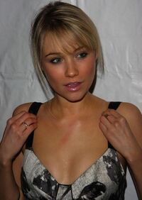 Katrina Bowden 16