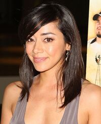 Aimee Garcia 2