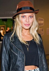 Lauren German 6