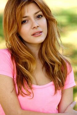 Elena Satine - Wikipedia