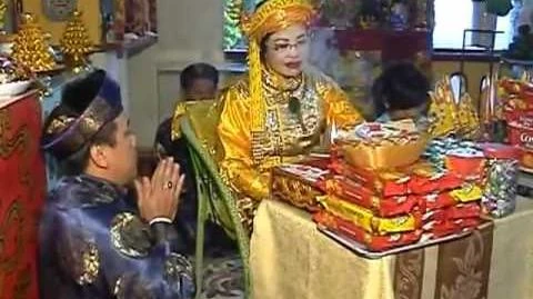 Hầu_Ông_Hoàng_Mười