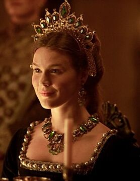 Anne tudor hotsell