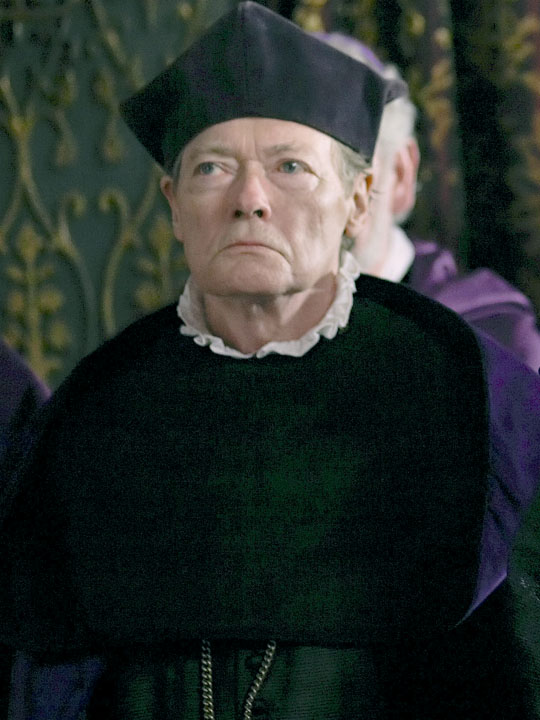 Simon ward the tudors clearance