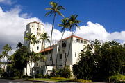 Honolulu-hale.jpg