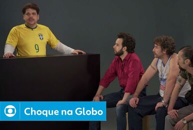 Choque de Cultura Show Uma Noite no Museu 3 e o macaco do Latino (TV  Episode 2018) - Caito Mainier as Rogerinho do Ingá - IMDb