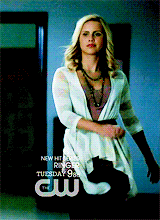 Favorite-Outfits-Rebekah-Mikaelson-The-Vampire-Diaries-rebekah-35625614-160-220.gif