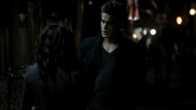 122VampireDiaries1404