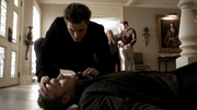 217VampireDiaries0909