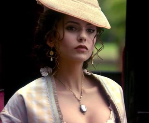 Katherine Pierce, Wiki Diarios de um vampiros