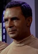 TOS 1x02 003