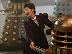 Doctor Who 9x02 002