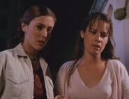 Charmed 2x09 007