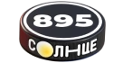 Первый логотип с белыми буквами шашки номер "895" (использовался в эфире и на сайте с 8 по 10 апреля)