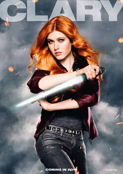 Clary is on a Mission to Rescue Simon on Tonight's 'Shadowhunters': Photo  919693, Shadowhunters, Television Pictures