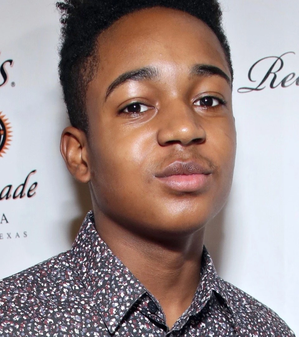 Issac Ryan Brown Twa Wiki Fandom