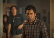 Fear-the-walking-dead-episode-103-travis-curtis-5