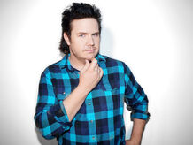 Josh-McDermitt-The-Walking-Dead-2