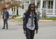 The-walking-dead-episode-515-michonne-gurira-935