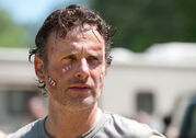 The-walking-dead-episode-601-rick-lincoln-bandage-935