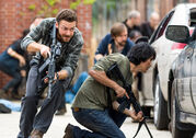 The-walking-dead-episode-802-aaron-marquand-935