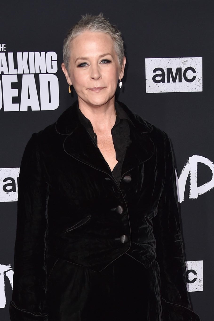 Melissa McBride | Wiki The Walking Dead | Fandom, image size:910x1365