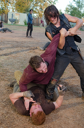 AMC 611 Daryl Helps Abraham