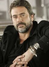 Jeffrey Dean Morgan