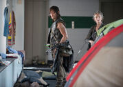 TWD-506-carol-mcbride-daryl-reedus-2