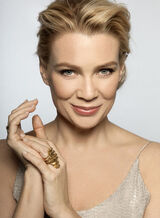 Laurie Holden 01