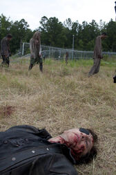 Walking-Dead-408-03